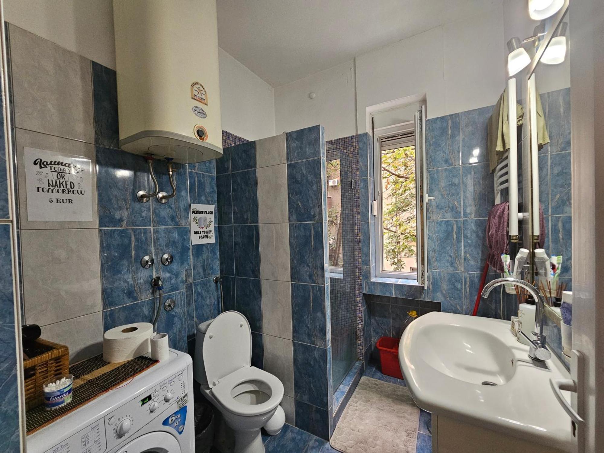 The Traveling Theater Hostel Beograd Ngoại thất bức ảnh